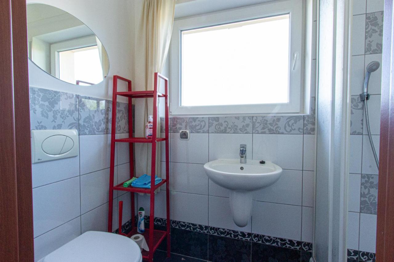 Pogodna 1 Apartment Miedzywodzie Bagian luar foto